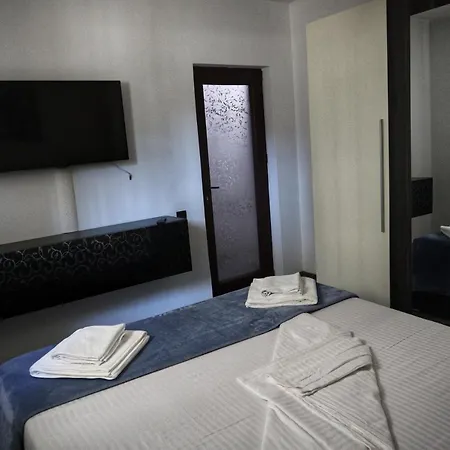 아파트 Apartament Cu Terasa Si Gratar Năvodari
