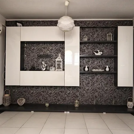 아파트 Apartament Cu Terasa Si Gratar *